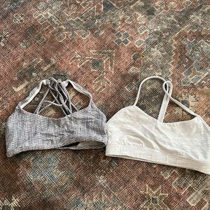 Lululemon sports bras